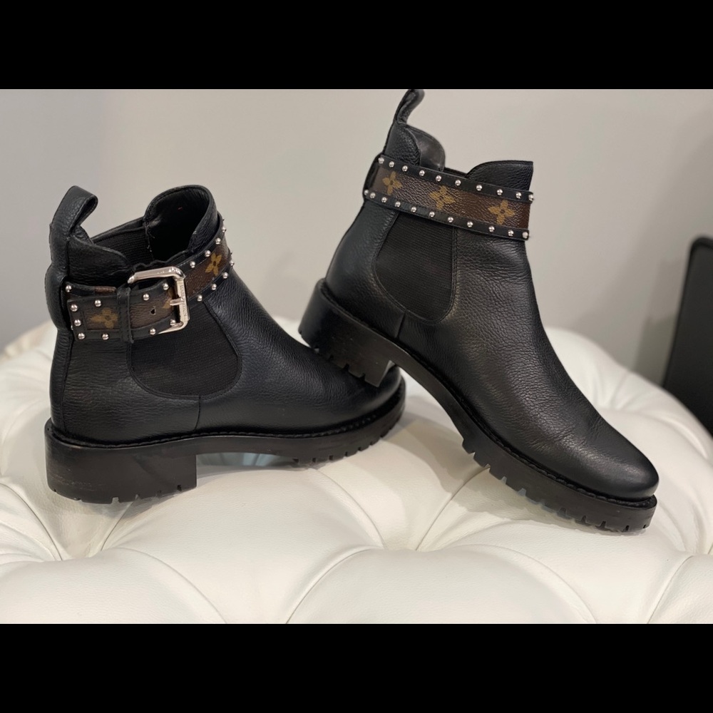 Louis Vuitton Boots - Picture 5 of 8
